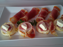 Aumonière de jambon fumé au chèvre cendré