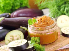 La recette toute simple du chef Alain Passard pour un délicieux caviar d’aubergines