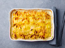 Fini la corvée d'épluchage : voici l'incroyable gratin aux chips de Mohamed Cheikh !