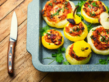 “Voilà une courge que j’adore” : Laurent Mariotte propose une délicieuse recette de pâtissons farcis !