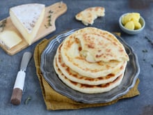 Cheese naan au Saint-Nectaire laitier