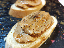 Crostini de pain d'épice au foie gras
