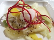 Légumes en pot au feu, œuf parfait et beurre d'algues Bordier