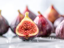 “C’est très simple” : Cyril Lignac partage une recette de dessert ultra gourmand avec la figue !