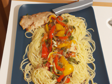 Spaghettis aux poivrons et escalopes au coca