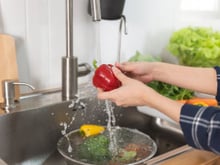 Voici pourquoi vous devez absolument laver vos légumes même bio selon cette experte en hygiène