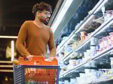 Yaourts : voici pourquoi ils ne sont pas toujours aussi « santé » qu’on le croit