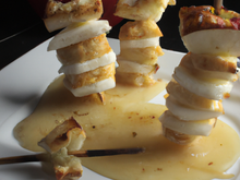 Croustillant de pommes en brochette de vanille