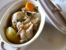 Cocottes de lapin et petits légumes printanniers