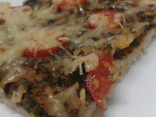 Pizza épinards et tomates cerises