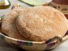 10 idées originales pour changer de la baguette de pain à table