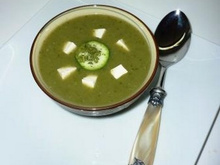 Velouté glacé de courgettes au fromage