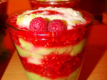 Tiramisu à l'avocat-framboises