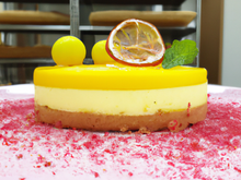 Mousse aux Pim et génoise citron