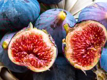 Clafoutis aux figues : la recette pour profiter des derniers fruits de la saison