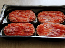 Vous ne devinerez jamais ce qu'il y a vraiment dans votre steak haché