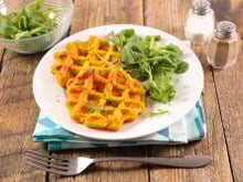 Il vous reste des pommes de terre cuites après une raclette ? Voici l’idée géniale et simple pour faire une recette inattendue !