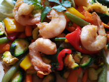 Sauté de crevettes aux légumes