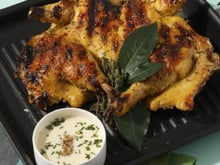 Poulet grillé au yaourt et au curry
