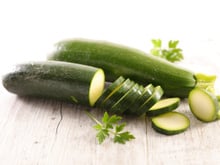 Courgettes : cette méthode simple permet de les conserver des semaines (sans congélation) !