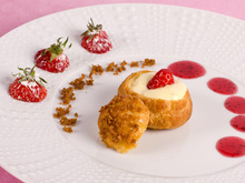 Chou aux fraises, cremeux vanille poivre
