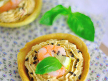 Tartelettes Apérivrais Tartinade aux 3 Poivrons, aux crevettes et éclats d'olives noires