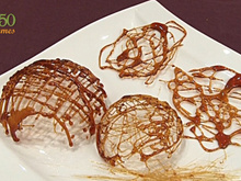 Réaliser des coques en caramel et cheveux d'anges