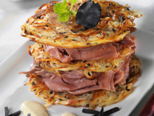 Pommes dauphine et confit de canard DELPEYRAT