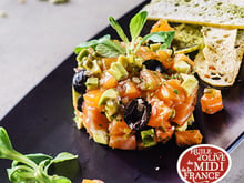 Tartare de saumon aux olives de Nyons