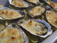 Huîtres au gratin anisé