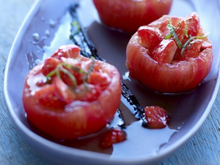 Tomates farcies aux fraises