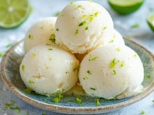 "Incroyable je suis à 100% satisfaite" : notre recette du sorbet citron et basilic le plus rafraîchissant pour l'été