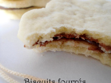 Biscuits fourrés au chocolat