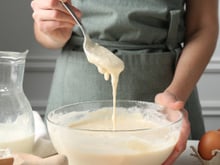 Combien de temps peut-on préparer sa pâte à crêpes en avance ?
