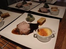 Carré de veau en croûte d'Emmental de Savoie de l'Ecole Internationale Savoie-Léman