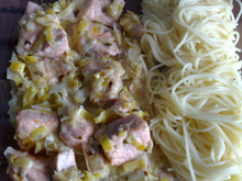 Pavés de saumon à la crème poireaux