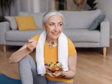Les aliments à privilégier pour vieillir en bonne santé : une nutritionniste fait le point sur une étude récente