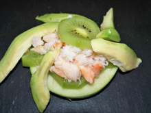 Millefeuille fantaisie de kiwi pomme crabe vinaigrette d'agrume