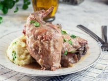 Lapin au cidre et lardons