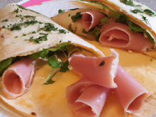 Tortillas jambon-fromage aux herbes