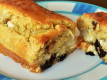 Cake au chèvre et pruneaux