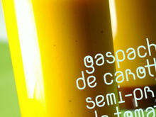 Gaspacho de carottes, semi pris de tomate à l'anis vert