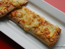 Tortillas aux lardons, aux oignons et sauce barbecue