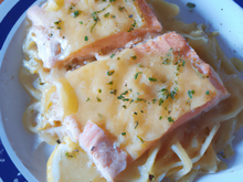 Gratin de spaghetti au saumon, sauce citron