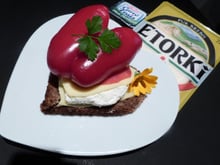 Cœur d'Etorki, carré frais aux trois poivrons et magret au piment d'Espelette