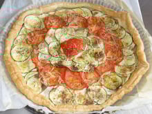 Tarte fine courgette tomate