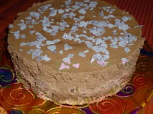 Mousse chocolat & poire sur fond de dacquoise