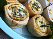 Feuilletés au Roquefort et à l'ail des ours