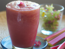 Smoothie rhubarbes / cassis