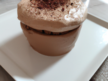 Soufflé au chocolat et à la mousse de Halva